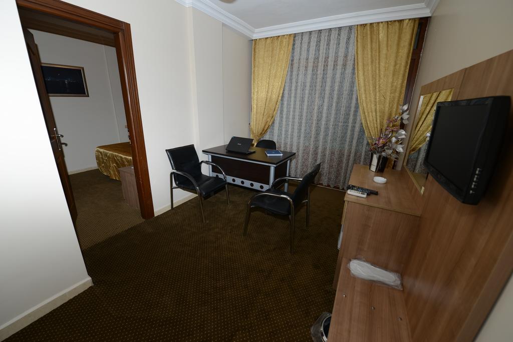 Grand Onur Hotel İskenderun Quarto foto